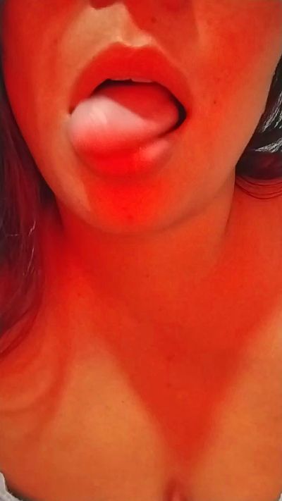 Bellakey live cam on Cam4