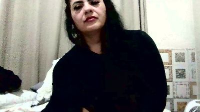 Bellamel23 live cam on Cam4