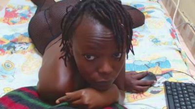Bellamy254 live cam on Cam4