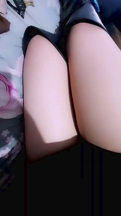 Bellanicole2020 live cam on Cam4