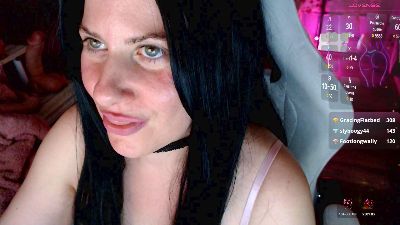Bellastar84 live cam on Cam4