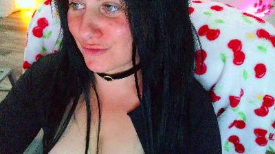 Bellastar84 live cam on Cam4