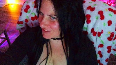 Bellastar84 live cam on Cam4