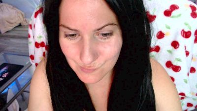 Bellastar84 live cam on Cam4