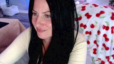 Bellastar84 live cam on Cam4