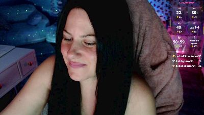 Bellastar84 live cam on Cam4