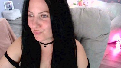 Bellastar84 live cam on Cam4