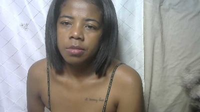 BelleAss69 live cam on Cam4