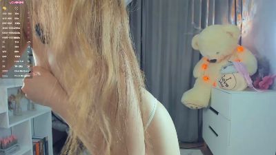 BelleDream live cam on Cam4