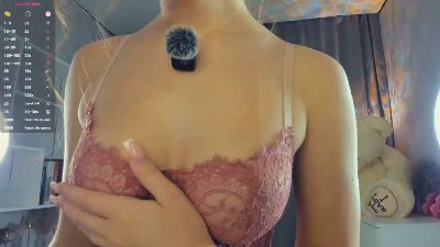 BelleDream live cam on Cam4
