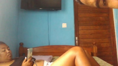 BelleRose69 live cam on Cam4