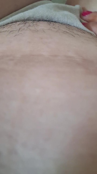 Bellebrune39 live cam on Cam4