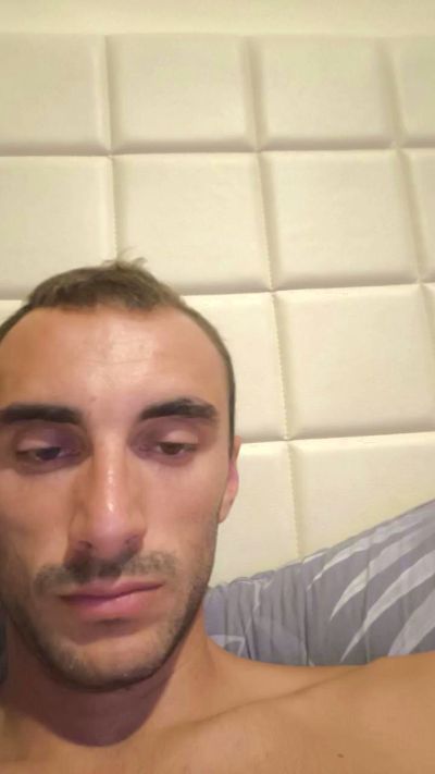 Bello9555 live cam on Cam4