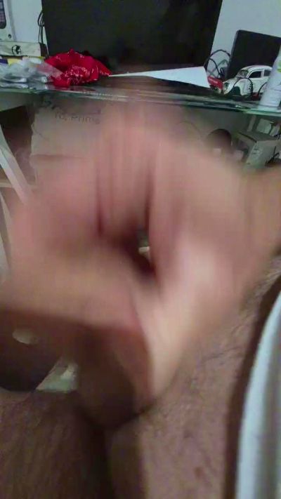 Belloitaliano74 live cam on Cam4