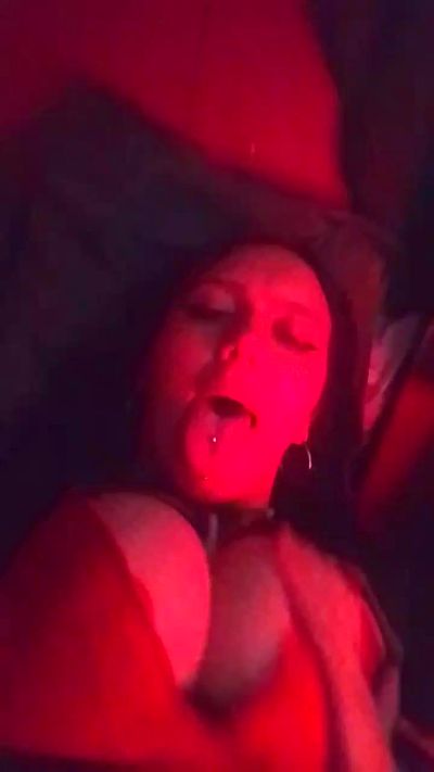 Bellota_arg live cam on Cam4