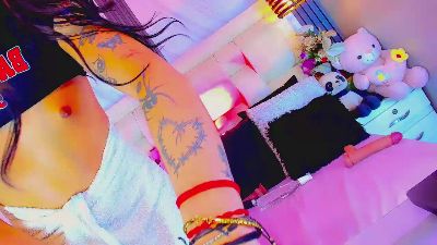 BelovedChain01 live cam on Cam4