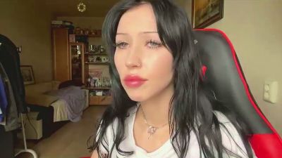 BelvaThyne live cam on Cam4