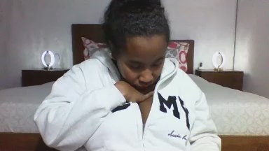 Bemabe live cam on Cam4