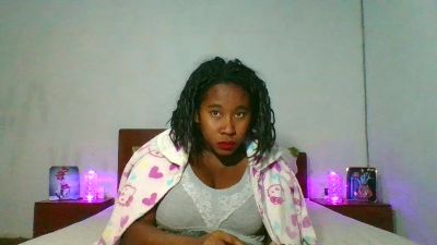Bemabe live cam on Cam4