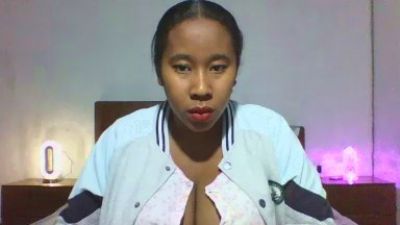 Bemabe live cam on Cam4