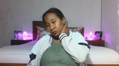 Bemabe live cam on Cam4