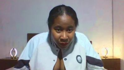 Bemabe live cam on Cam4