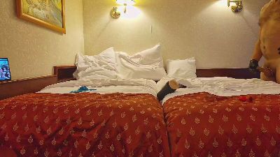 Bemie3 live cam on Cam4
