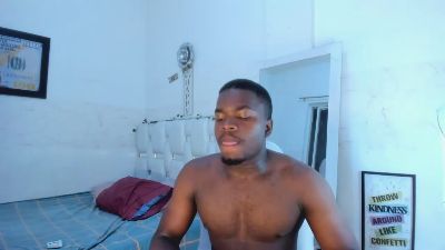 Ben_Castro live cam on Cam4