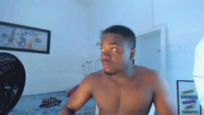 Ben_Castro live cam on Cam4