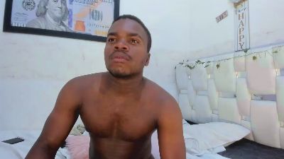 Ben_Castro live cam on Cam4