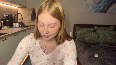 BenitaDoubet live cam on Cam4