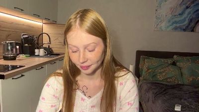 BenitaDoubet live cam on Cam4