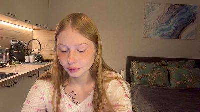 BenitaDoubet live cam on Cam4