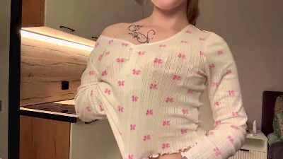BenitaDoubet live cam on Cam4