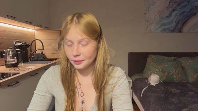 BenitaDoubet live cam on Cam4