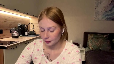 BenitaDoubet live cam on Cam4