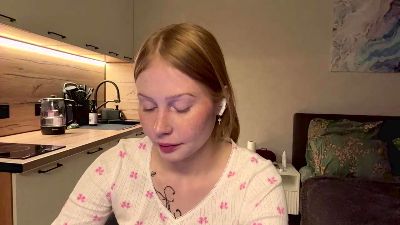 BenitaDoubet live cam on Cam4