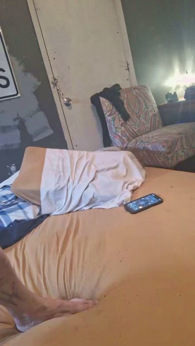 Bennettchad63 live cam on Cam4