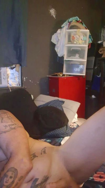 Bennettchad63 live cam on Cam4