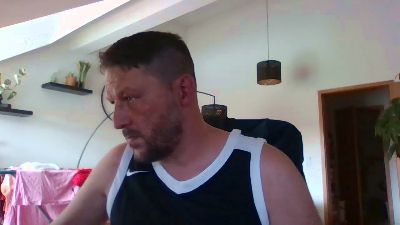 BennyN1983 live cam on Cam4