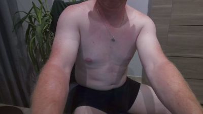 Benoist027 live cam on Cam4