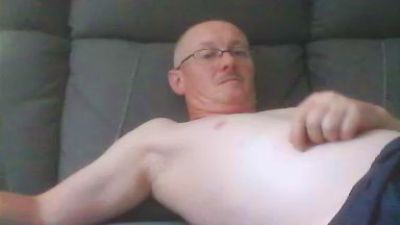 Benouz37 live cam on Cam4
