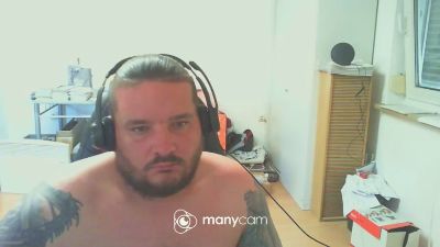 BenutzeMich666 live cam on Cam4