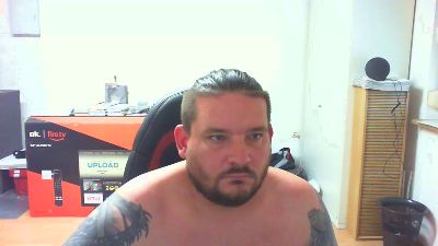 BenutzeMich666 live cam on Cam4