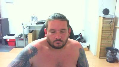 BenutzeMich666 live cam on Cam4