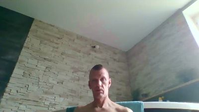 Benyd66 live cam on Cam4