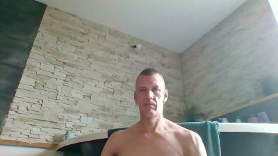 Benyd66 live cam on Cam4