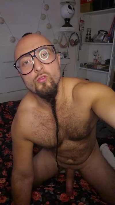BeppeRagnar live cam on Cam4