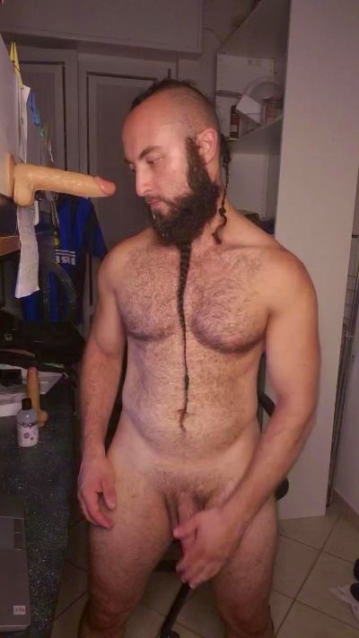 BeppeRagnar live cam on Cam4