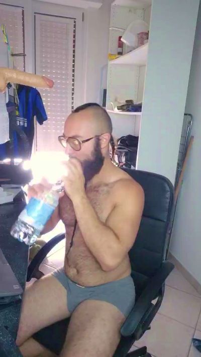 BeppeRagnar live cam on Cam4